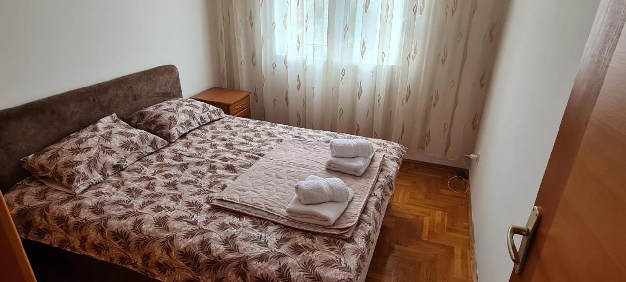 Apartman Velimir Stari Aerodrom Подгорица Екстериор снимка